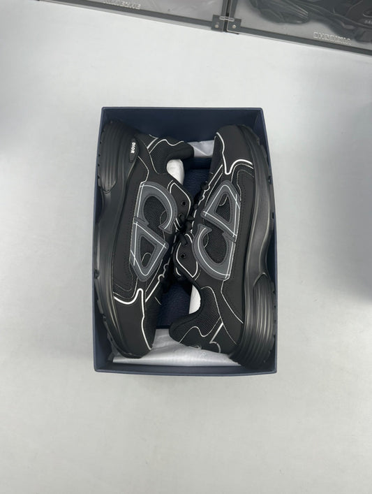 B30 Sneaker
Black Mesh and Black Technical Fabric